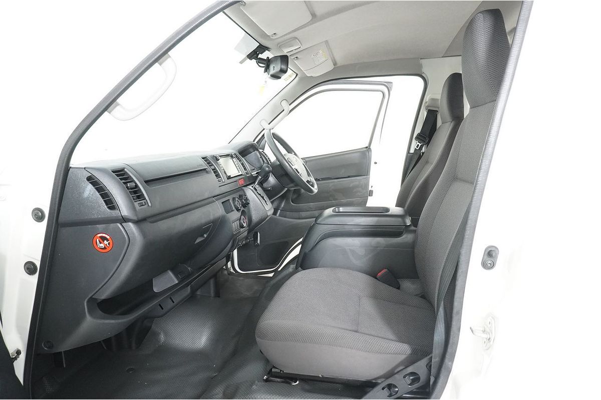 2017 Toyota Hiace KDH201R LWB