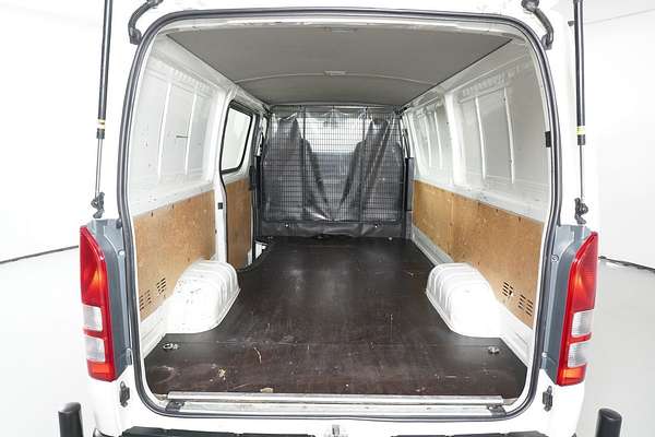 2017 Toyota Hiace KDH201R LWB