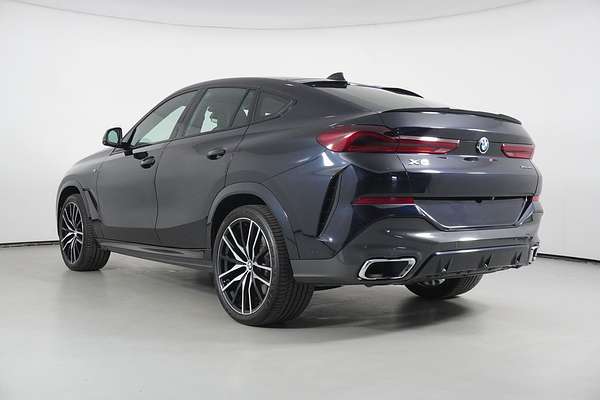 2020 BMW X6 xDRIVE40i M SPORT G06