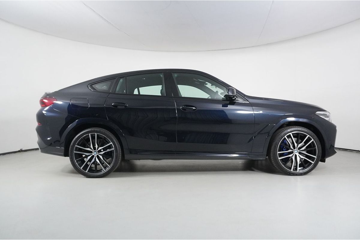 2020 BMW X6 xDRIVE40i M SPORT G06