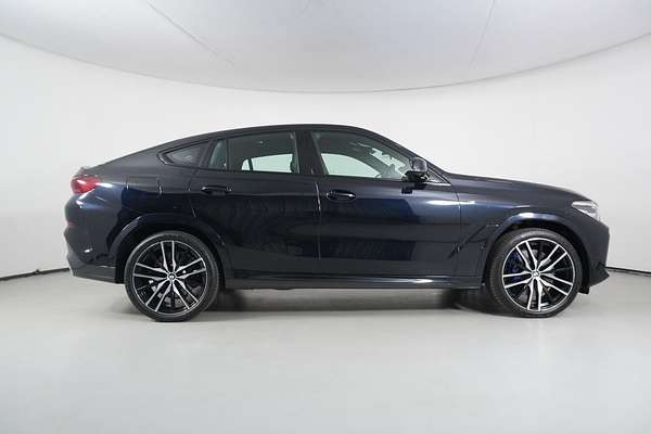 2020 BMW X6 xDRIVE40i M SPORT G06