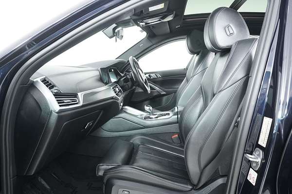 2020 BMW X6 xDRIVE40i M SPORT G06