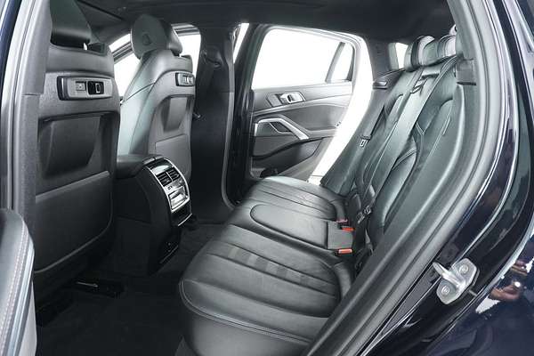2020 BMW X6 xDRIVE40i M SPORT G06