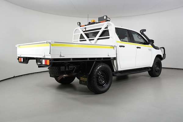 2021 Toyota HILUX SR (4x4) GUN126R FACELIFT 4X4