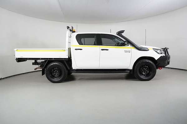 2021 Toyota HILUX SR (4x4) GUN126R FACELIFT 4X4