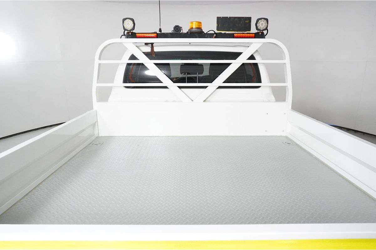 2021 Toyota HILUX SR (4x4) GUN126R FACELIFT 4X4