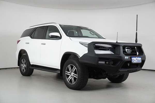 2022 Toyota FORTUNER GXL GUN156R