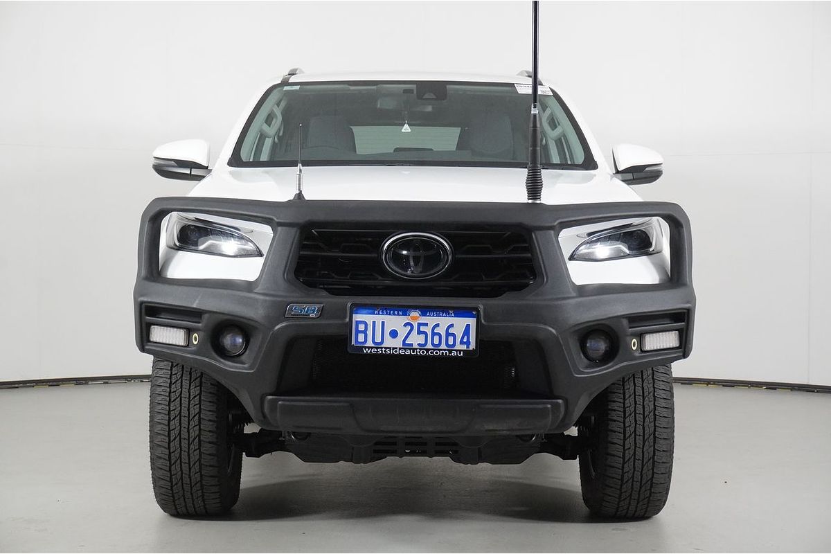 2022 Toyota FORTUNER GXL GUN156R