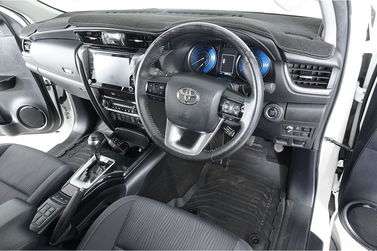2022 Toyota FORTUNER GXL GUN156R
