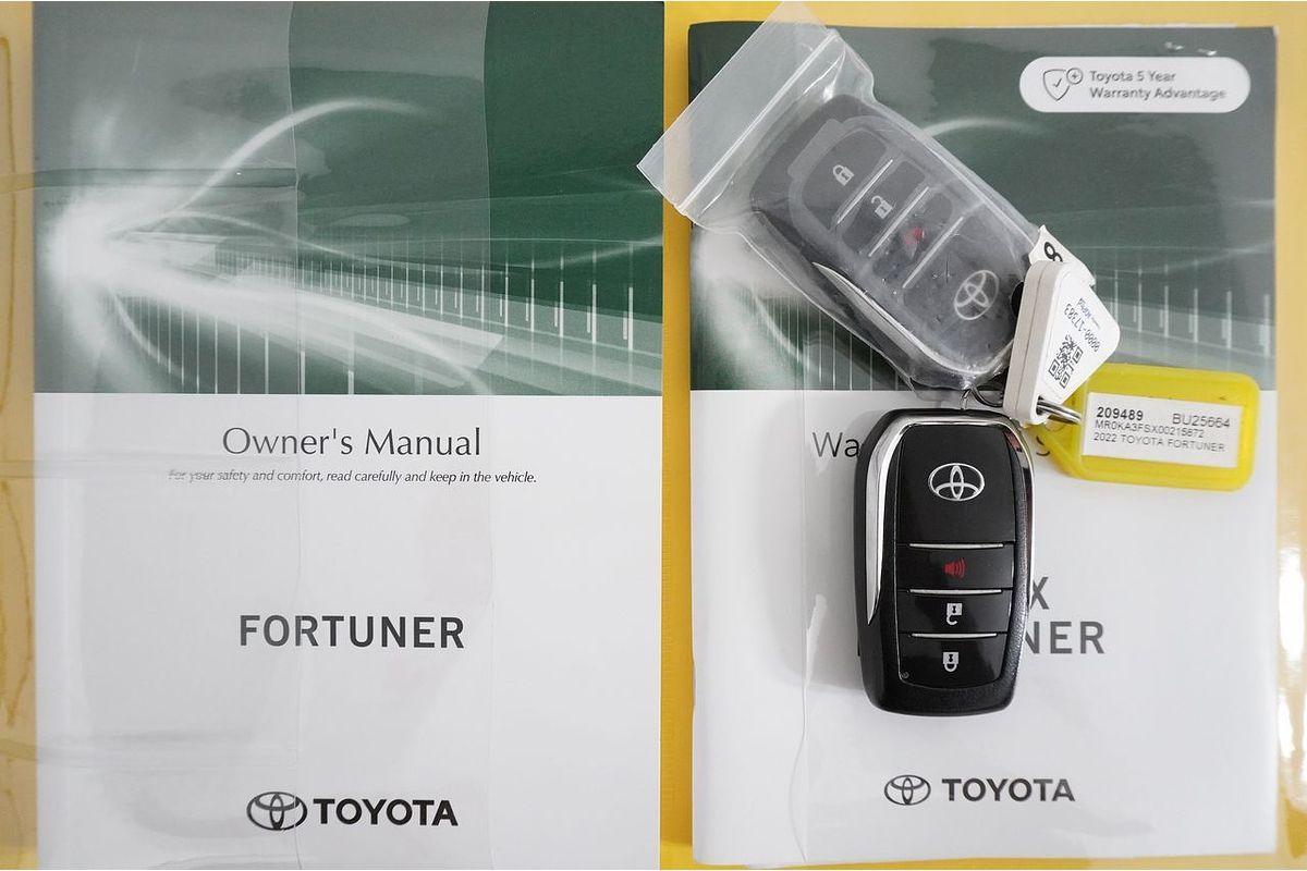 2022 Toyota FORTUNER GXL GUN156R