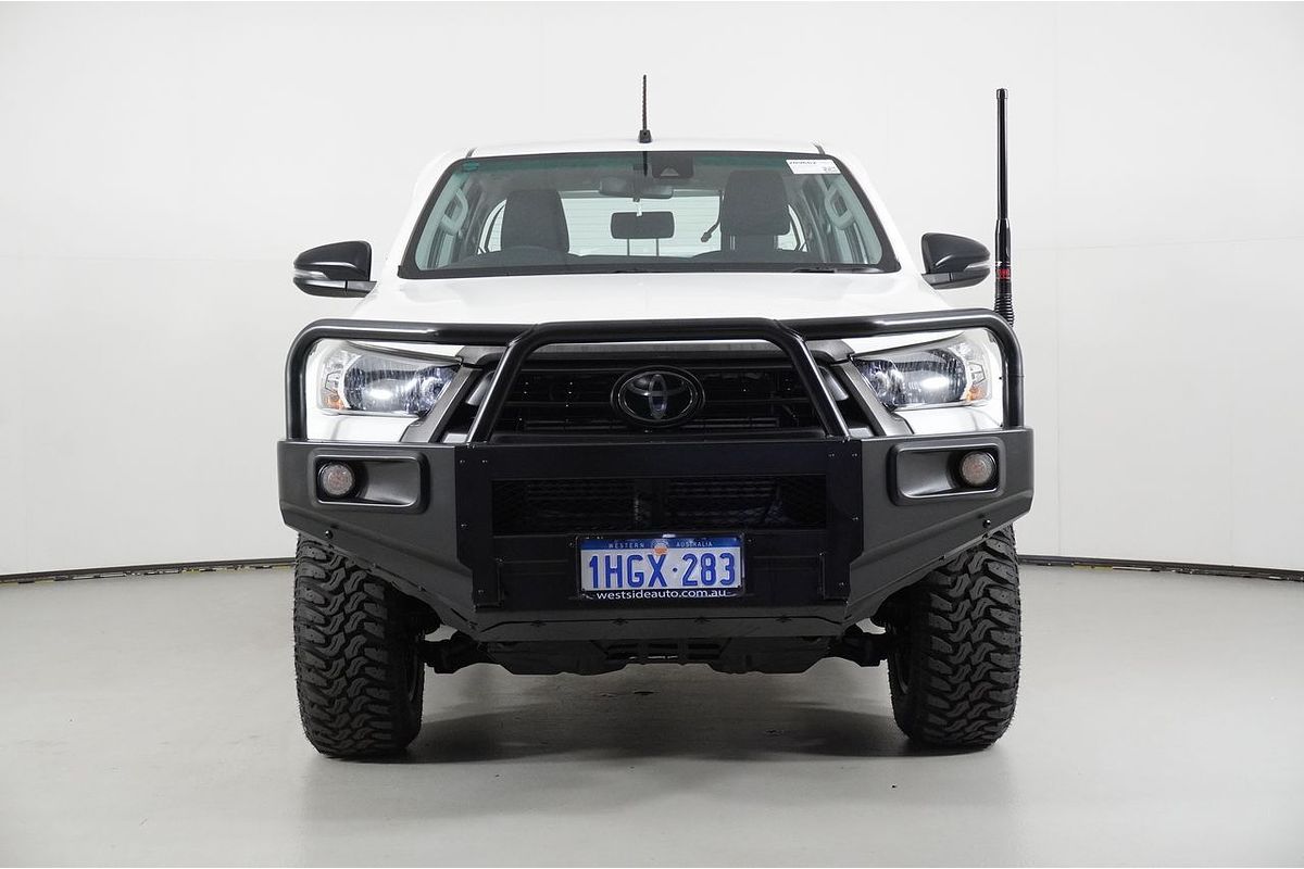 2021 Toyota HILUX SR (4x4) GUN126R FACELIFT 4X4