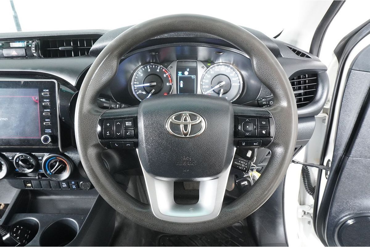 2021 Toyota HILUX SR (4x4) GUN126R FACELIFT 4X4