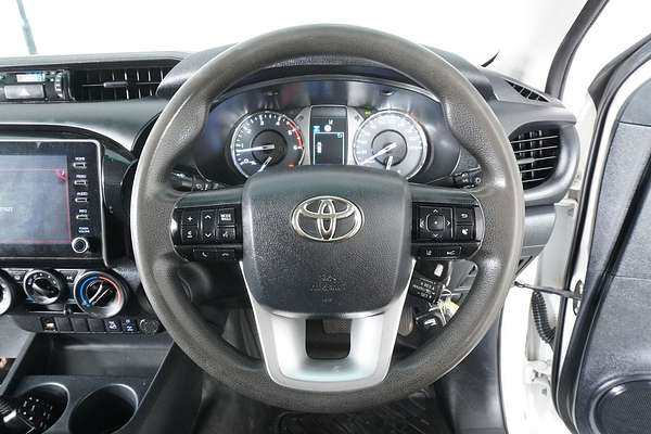 2021 Toyota HILUX SR (4x4) GUN126R FACELIFT 4X4
