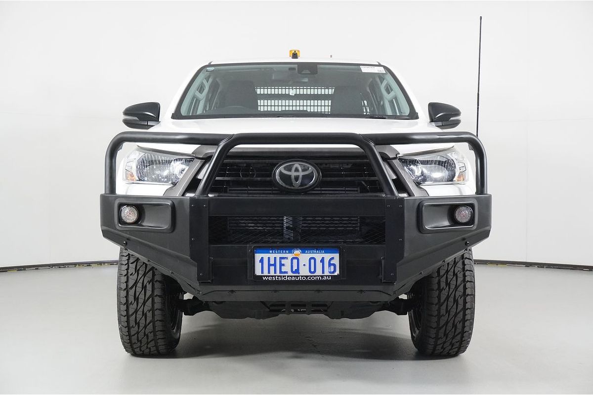 2020 Toyota HILUX SR (4x4) GUN126R FACELIFT 4X4