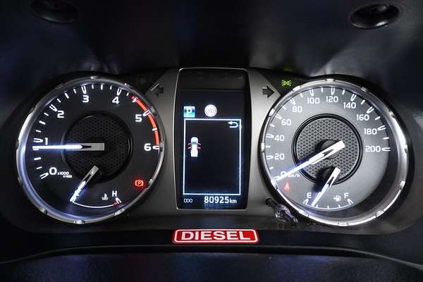 2020 Toyota HILUX SR (4x4) GUN126R FACELIFT 4X4
