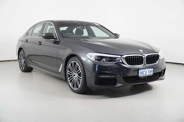 2019 BMW 5 30i M SPORT G30