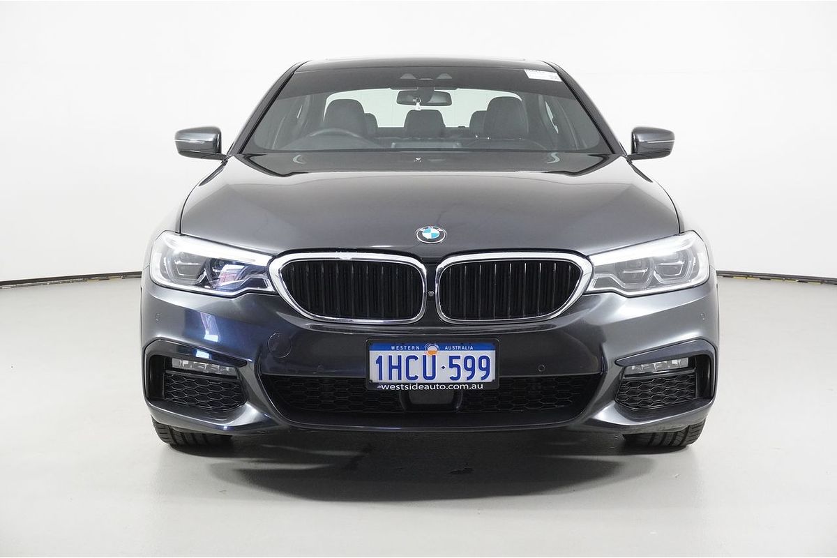2019 BMW 5 30i M SPORT G30