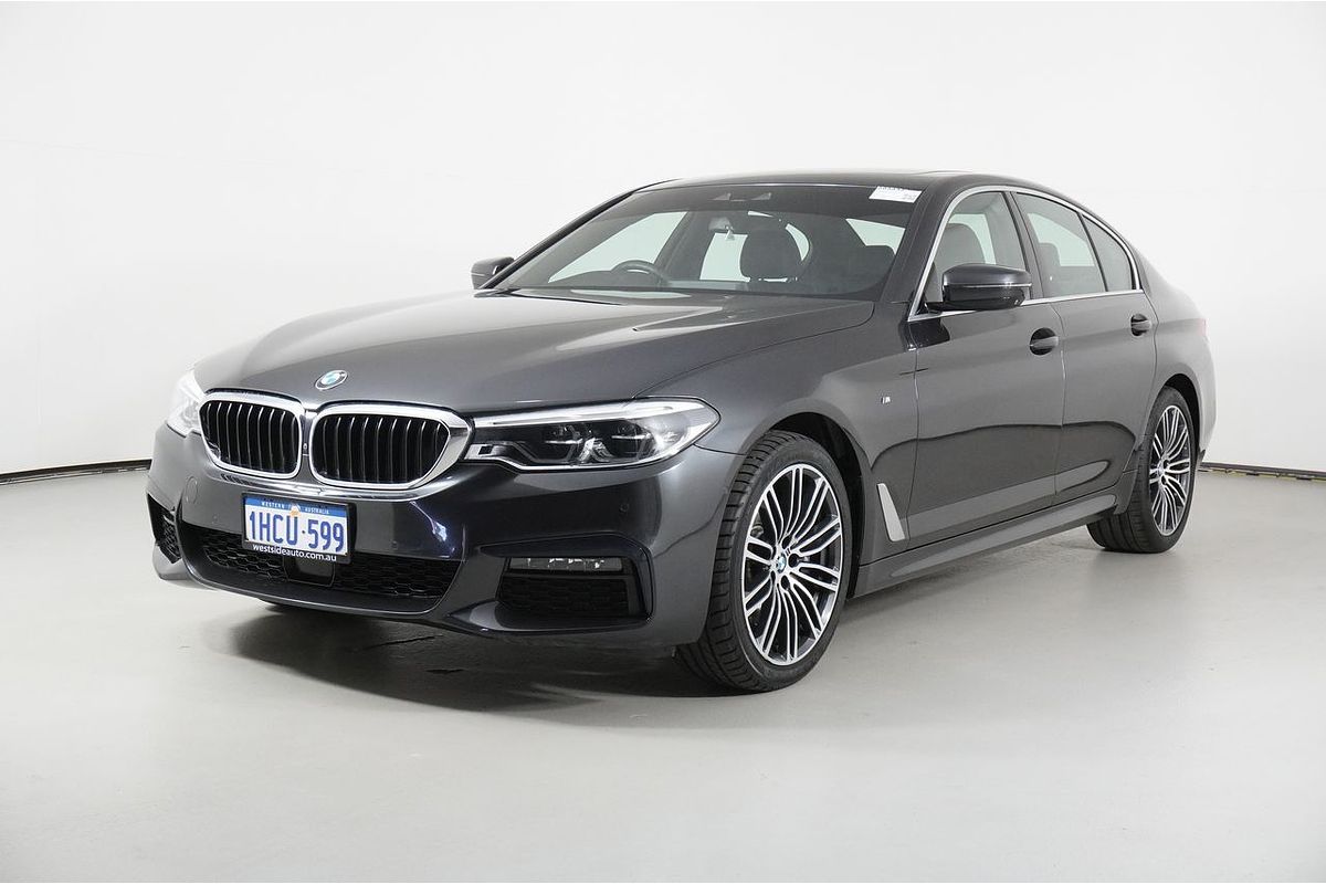 2019 BMW 5 30i M SPORT G30