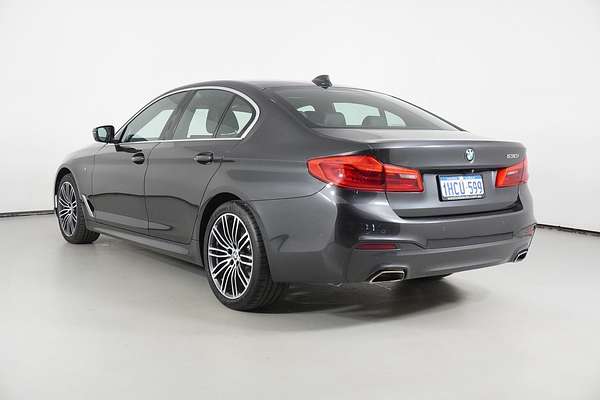 2019 BMW 5 30i M SPORT G30