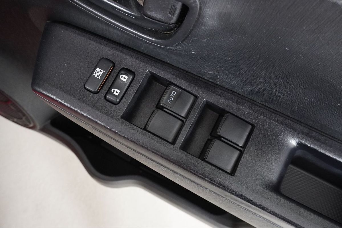 2014 Toyota YARIS YR NCP130R
