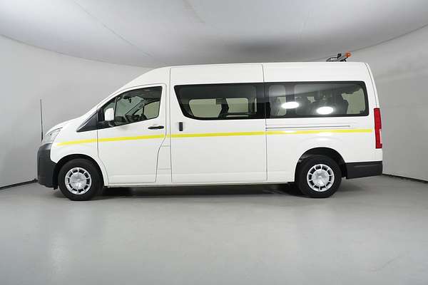 2023 Toyota Hiace SLWB COMMUTER (12 SEATS) GDH322R