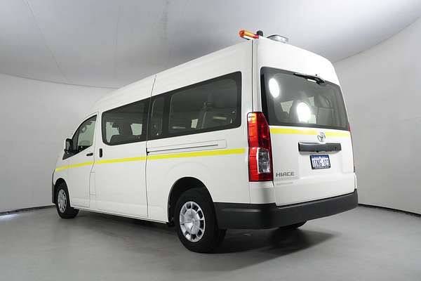 2023 Toyota Hiace SLWB COMMUTER (12 SEATS) GDH322R