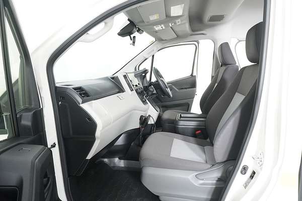 2023 Toyota Hiace SLWB COMMUTER (12 SEATS) GDH322R