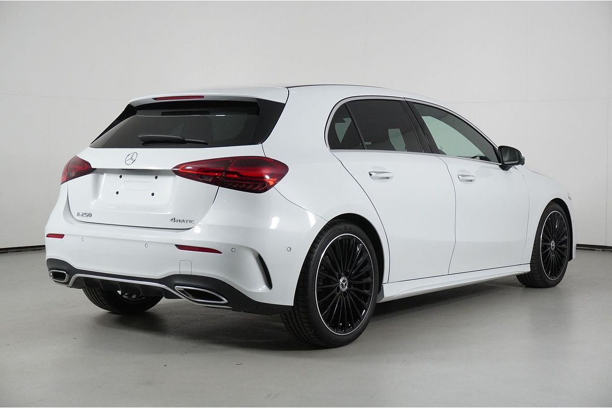 2024 Mercedes-Benz A250 4MATIC V177 MY25