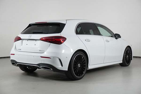 2024 Mercedes-Benz A250 4MATIC V177 MY25