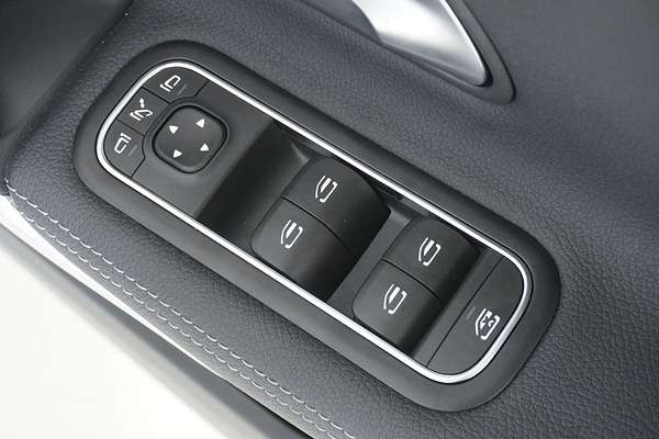 2024 Mercedes-Benz A250 4MATIC V177 MY25