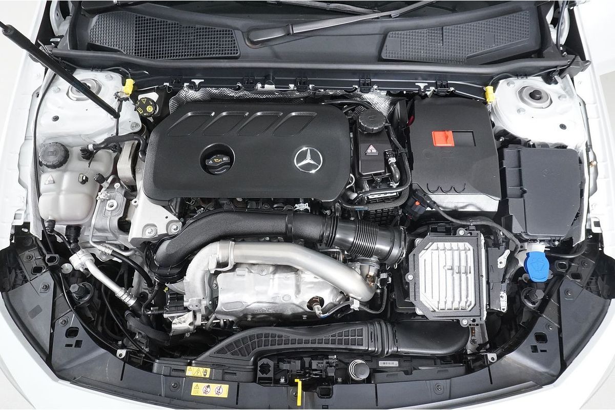 2024 Mercedes-Benz A250 4MATIC V177 MY25