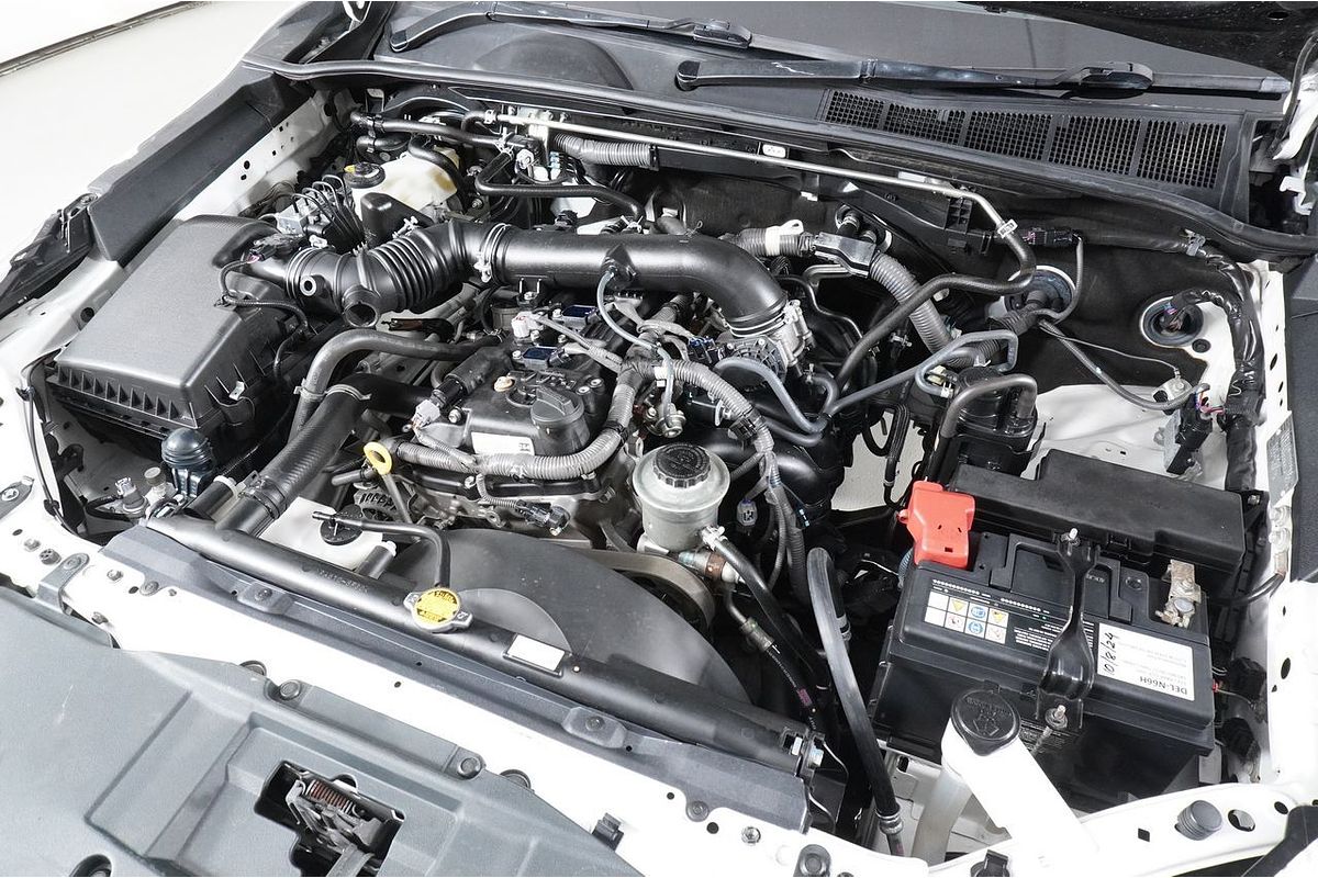 2016 Toyota HILUX Workmate TGN121R REAR WHEEL DRIVE