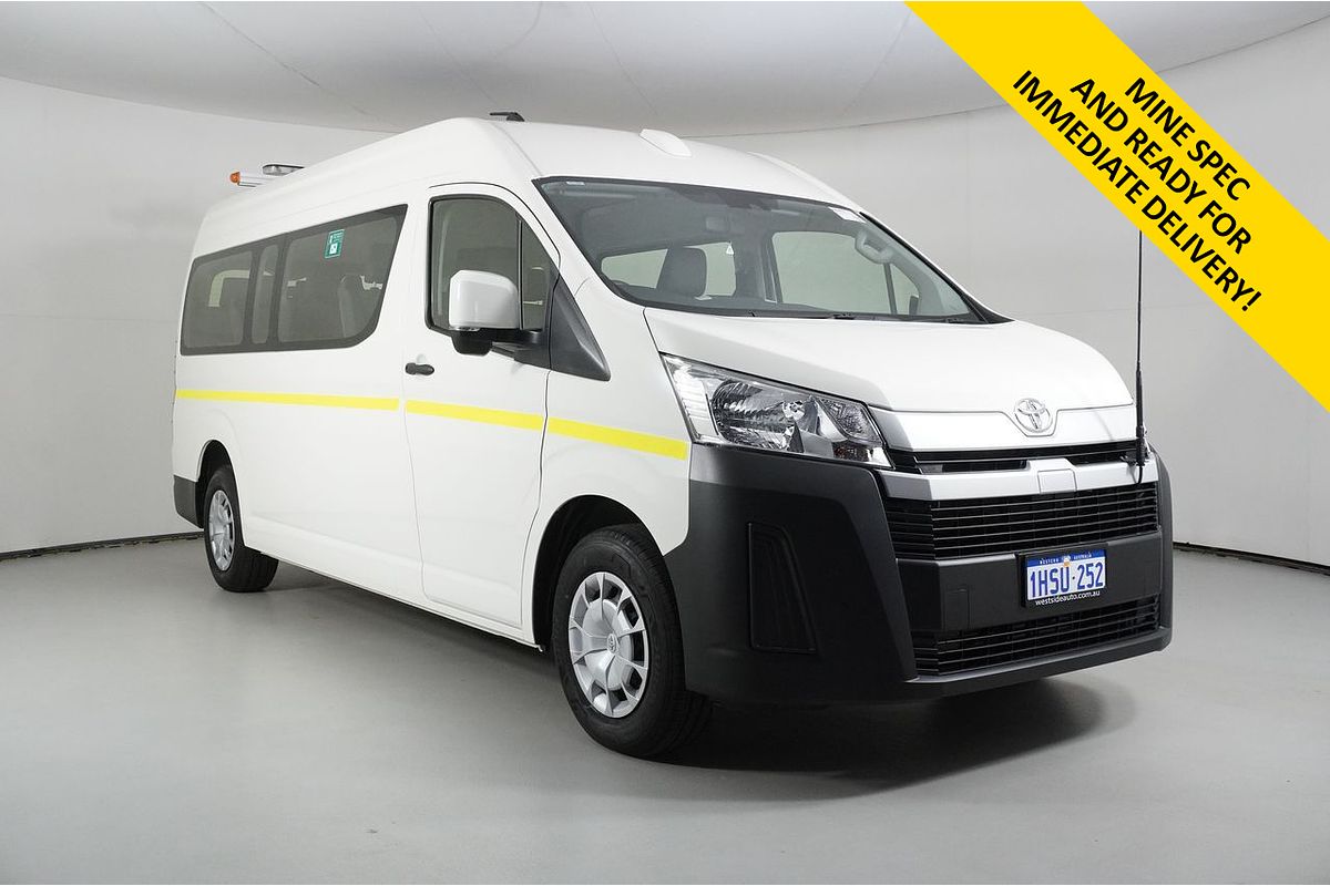 2023 Toyota HIACE SLWB COMMUTER (12 SEATS) GDH322R