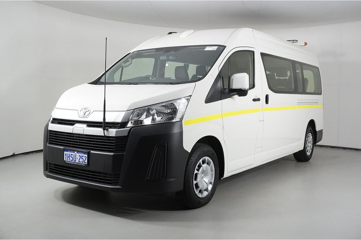 2023 Toyota HIACE SLWB COMMUTER (12 SEATS) GDH322R