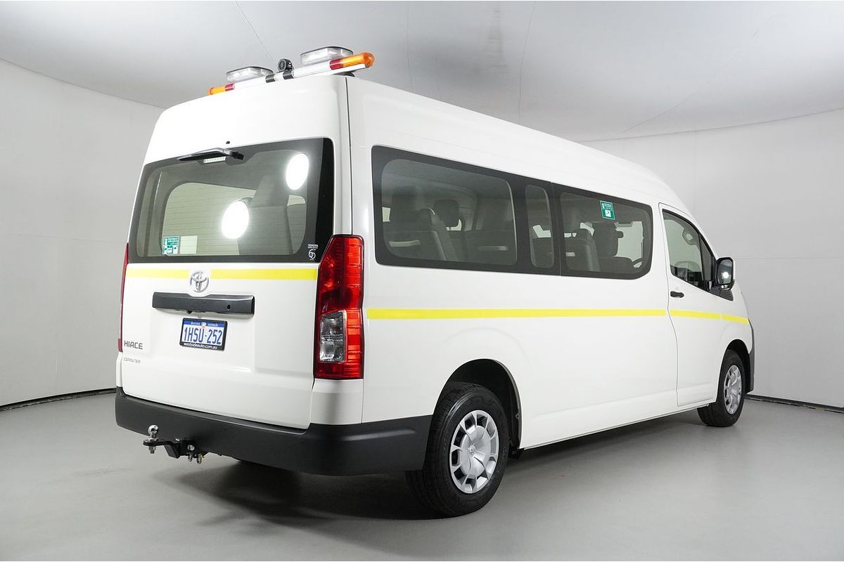 2023 Toyota HIACE SLWB COMMUTER (12 SEATS) GDH322R