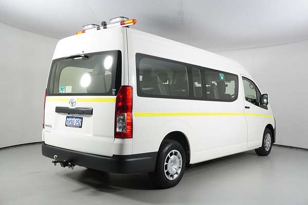 2023 Toyota HIACE SLWB COMMUTER (12 SEATS) GDH322R