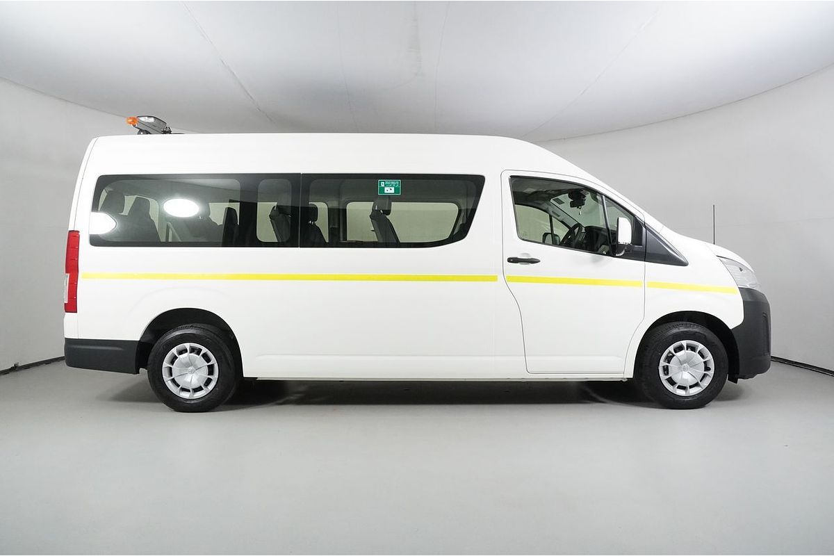 2023 Toyota HIACE SLWB COMMUTER (12 SEATS) GDH322R