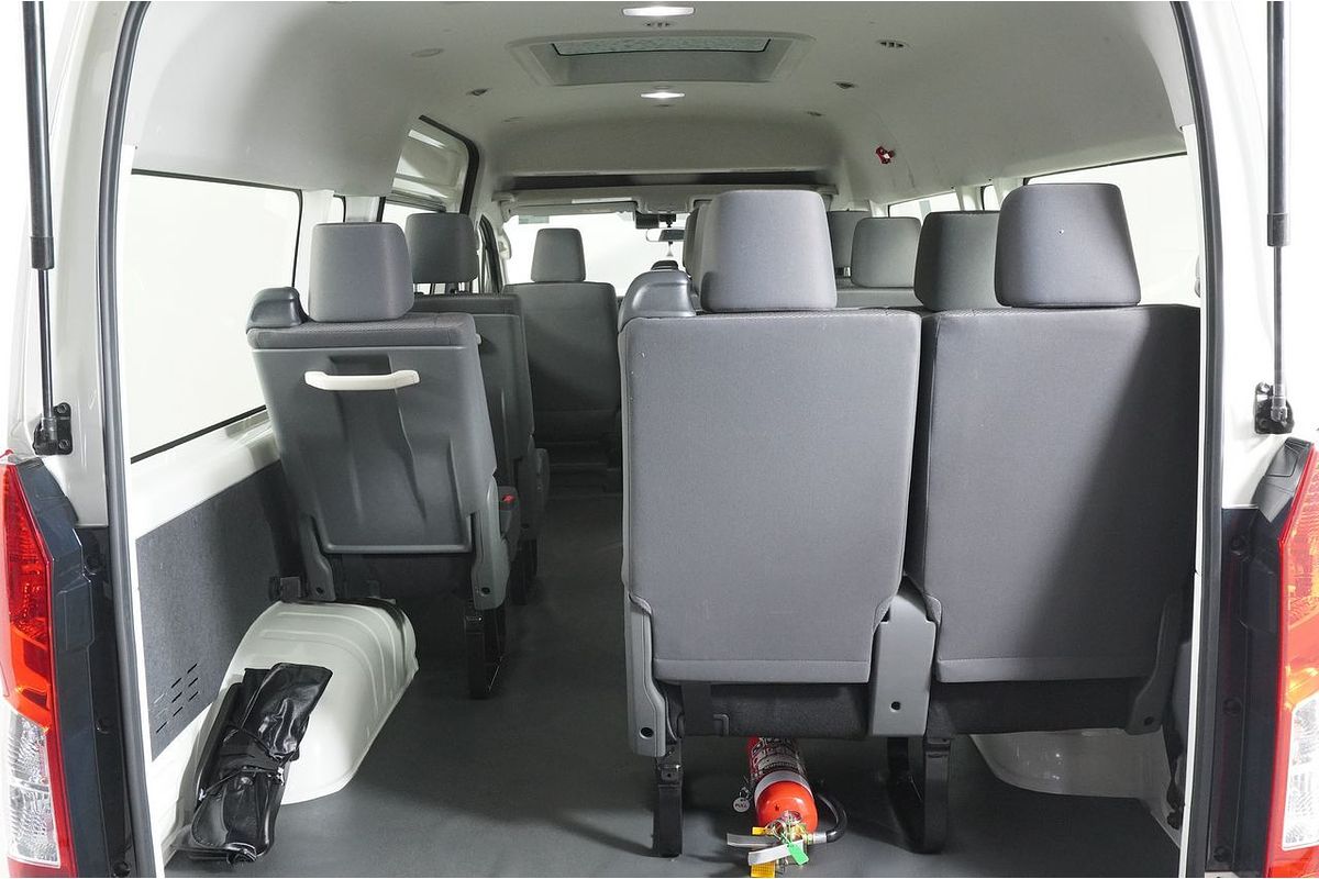 2023 Toyota HIACE SLWB COMMUTER (12 SEATS) GDH322R