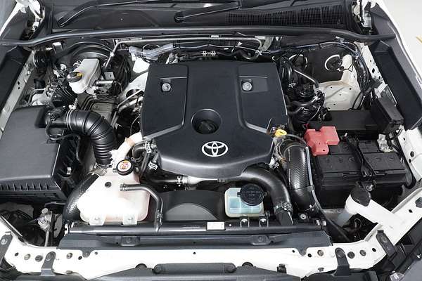 2021 Toyota Hilux SR GUN126R 4X4