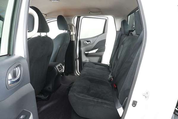 2015 Nissan NAVARA ST (4x4) NP300 D23 4X4
