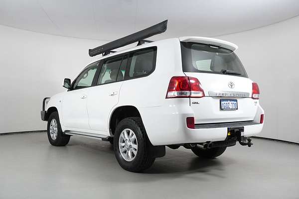 2010 Toyota LANDCRUISER GXL (4x4) UZJ200R 09 UPGRADE