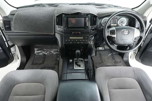 2010 Toyota LANDCRUISER GXL (4x4) UZJ200R 09 UPGRADE