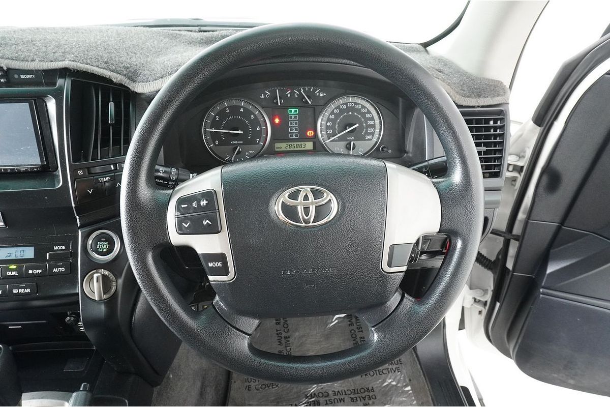 2010 Toyota LANDCRUISER GXL (4x4) UZJ200R 09 UPGRADE