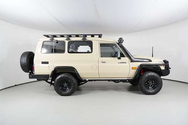 2023 Toyota LANDCRUISER 70 SERIES LC78 GXL VDJL78R