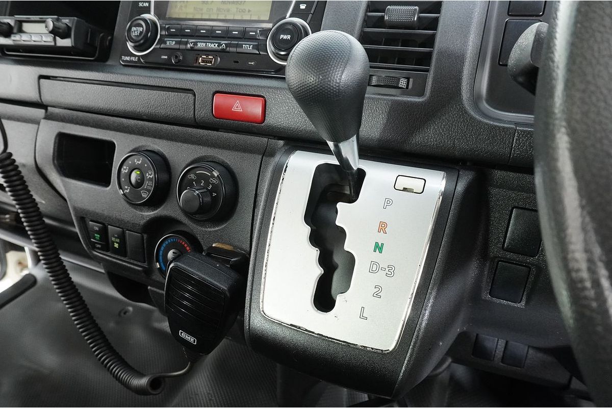 2016 Toyota Hiace Commuter KDH223R