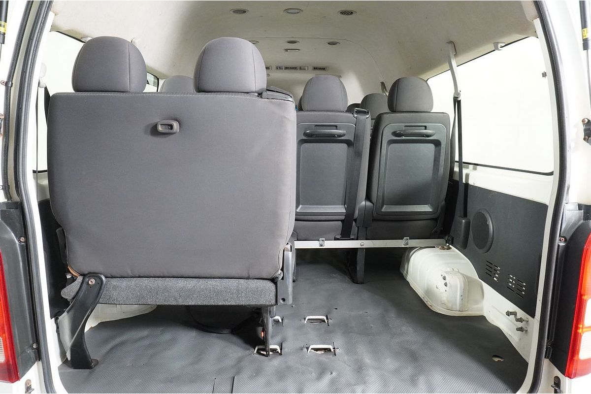 2016 Toyota Hiace Commuter KDH223R
