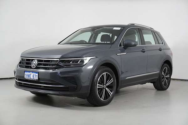 2023 Volkswagen TIGUAN 110TSI LIFE AX MY23 UPDATE