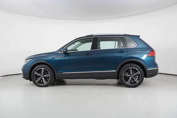 2023 Volkswagen TIGUAN 110TSI LIFE AX MY23 UPDATE