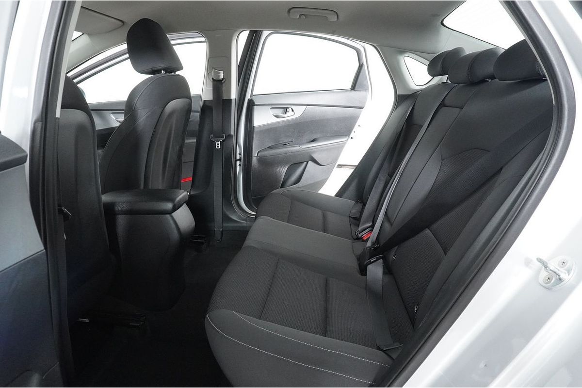 2021 Kia CERATO S SAFETY PACK BD MY21