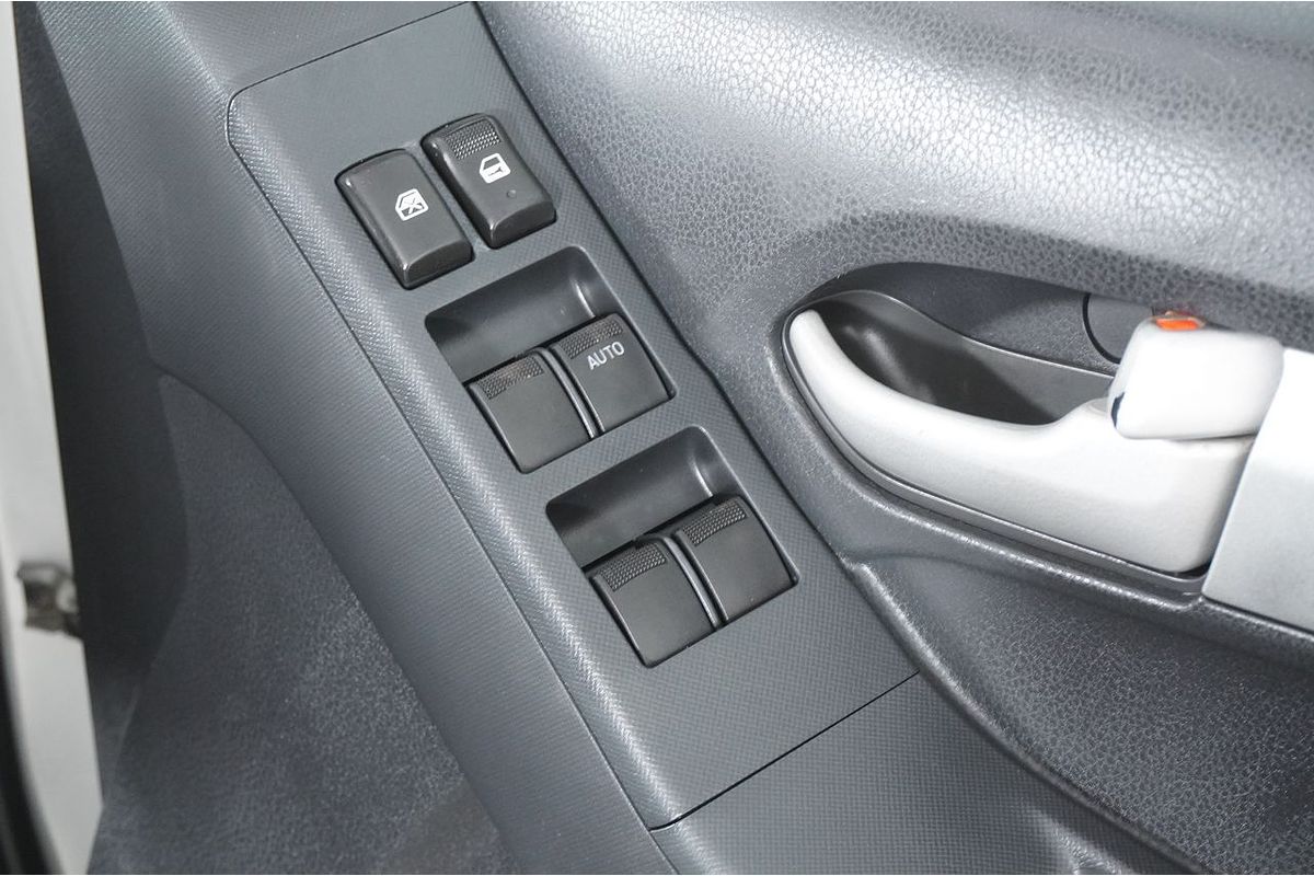 2014 Isuzu D-MAX LS-U HI-RIDE (4x4) 4X4